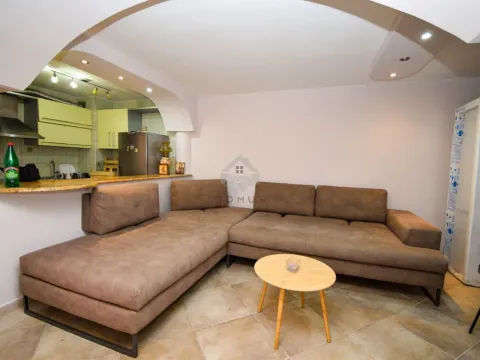 Izdavanje, jednosoban stan, 65m², Gorica C, Podgorica - image 5