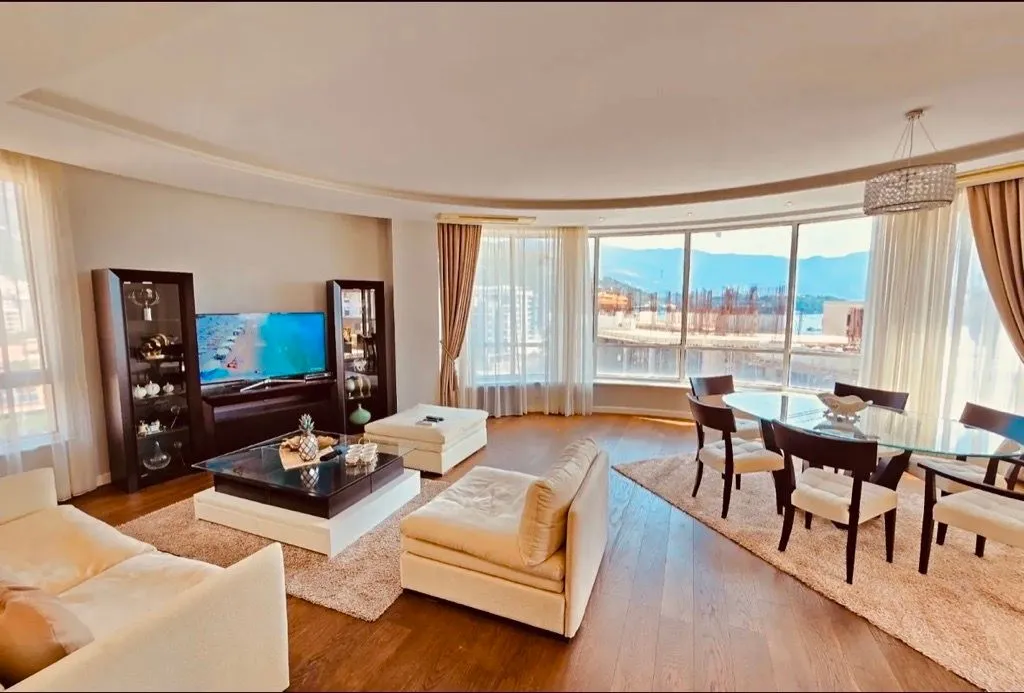 Sale, two bedroom apartment, 120m², Centar, Budva
