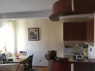 Izdavanje, trosoban stan, 76m², Južni Bulevar, Vračar Sve Podlokacije - image 4