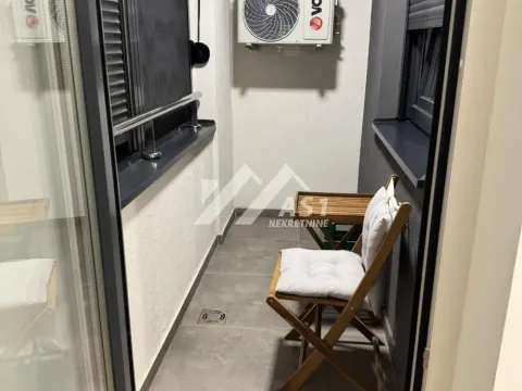 Izdavanje, trosoban stan, 60m², Novi Sad Sve Podlokacije, Novi Sad - image 10