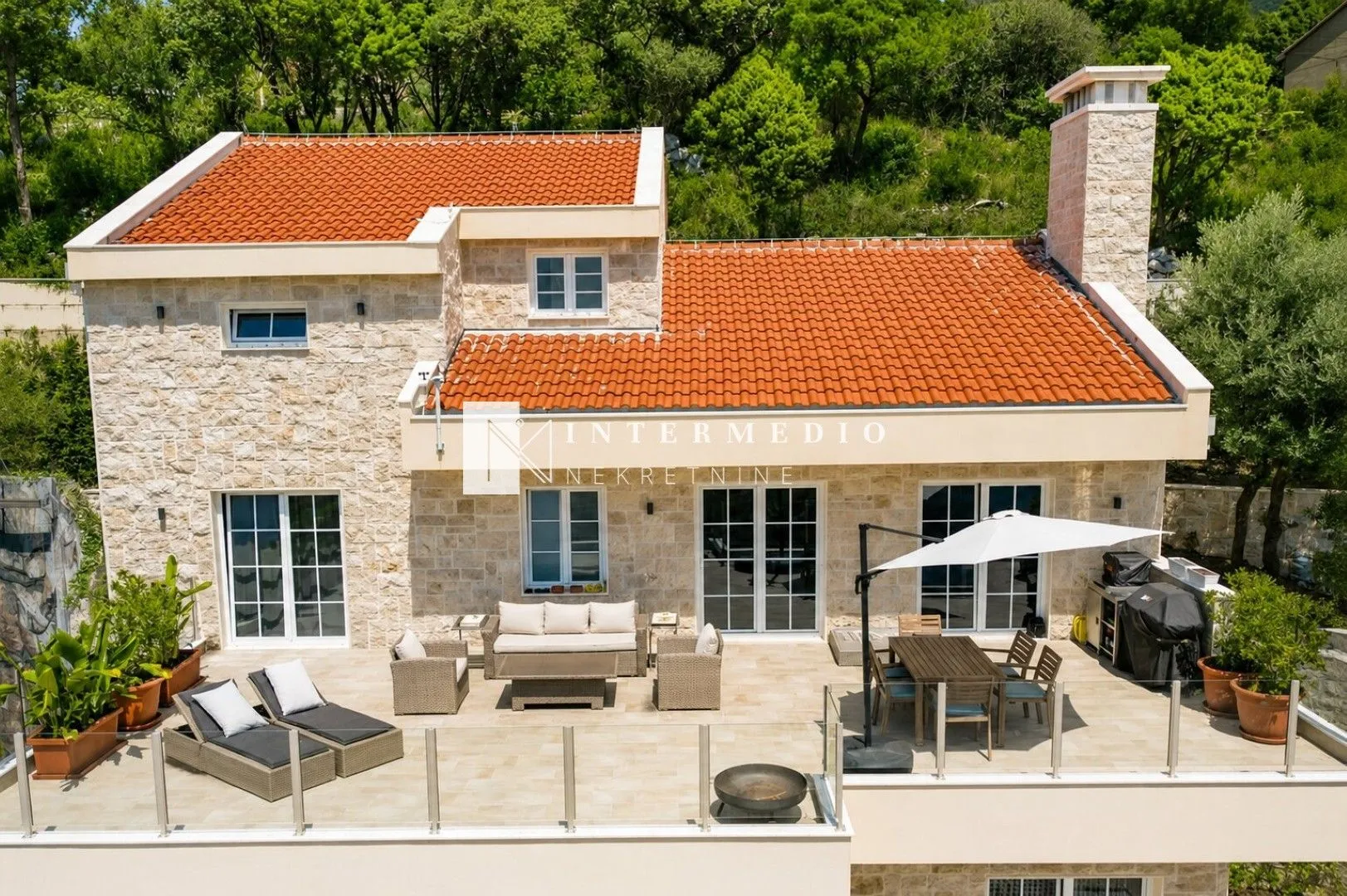 Sale, house, 230m², Podi, Herceg Novi