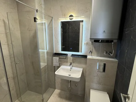 Rent, three bedroom apartment, 96m², Tološka šuma, Podgorica - image 9