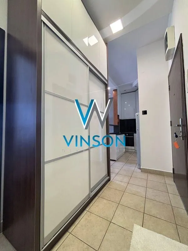 Izdavanje, dvosoban stan, 54m², Bulevar Evrope, Novi Sad Sve Podlokacije