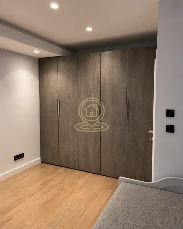 Rent, three bedroom apartment, 93m², Stari Grad, Beograd