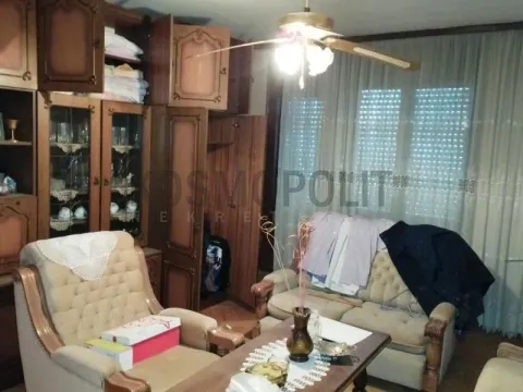 Prodaja, kuća, 220m², Centar, Stara Pazova - image 3