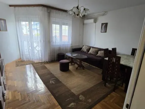 Izdavanje, trosoban stan, 65m², Podbara, Novi Sad Sve Podlokacije - image 4