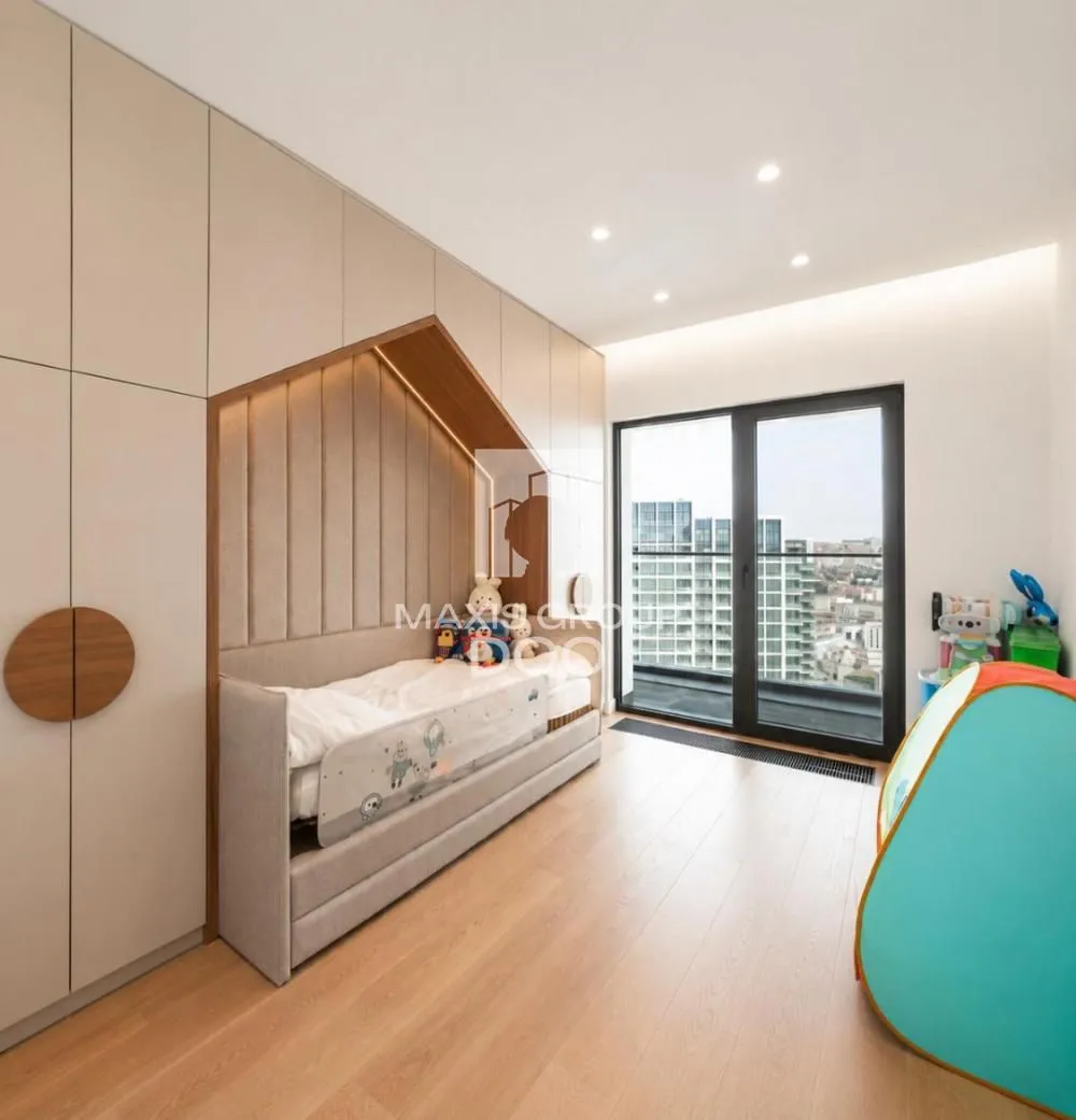 Prodaja, četvorosoban stan, 152m², Savski Venac, Beograd