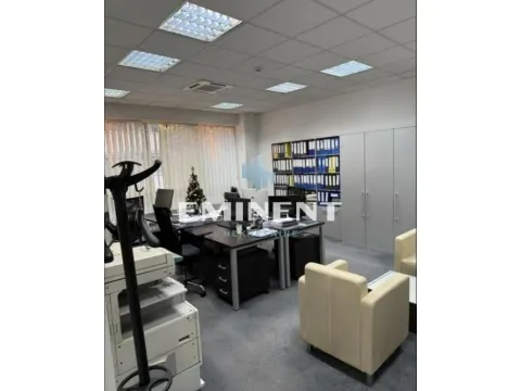 Izdavanje, poslovni prostor, 143m², Novi Beograd Sve Podlokacije, Beograd - image 5