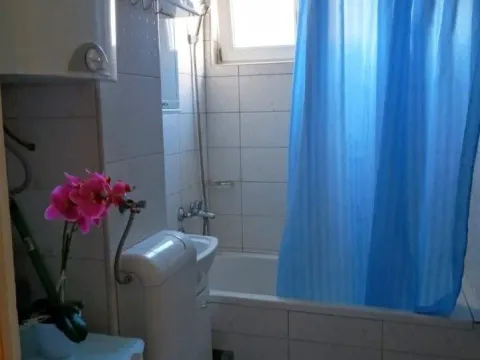 Prodaja, stan, 27m², Lepa Kata, Podgorica - image 8