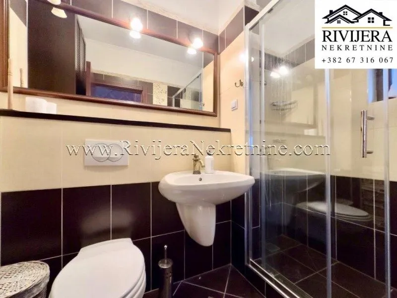 Sale, two bedroom apartment, 92m², Kostanjica, Kotor