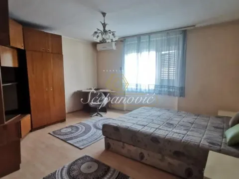 Prodaja, kuća, 100m², Klisa, Novi Sad Sve Podlokacije - image 5