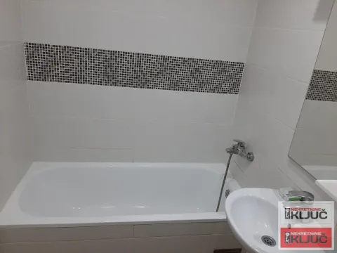 Izdavanje, jednosoban stan, 45m², Sajmište, Novi Sad - image 10