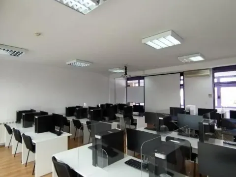 Izdavanje, poslovni prostor, 500m², Adamovićevo Naselje, Novi Sad Sve Podlokacije - image 6