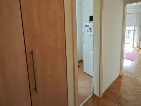 Prodaja, jednosoban stan, 31m², Novi Sad, Srbija - image 3