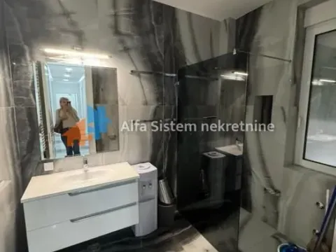 Izdavanje, poslovni prostor, 140m², Stari Grad, Beograd - image 21