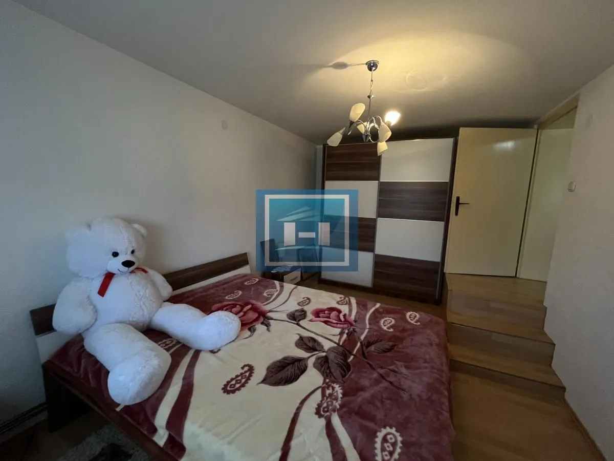 Prodaja, kuća, 271m², Šantarovac, Jagodina