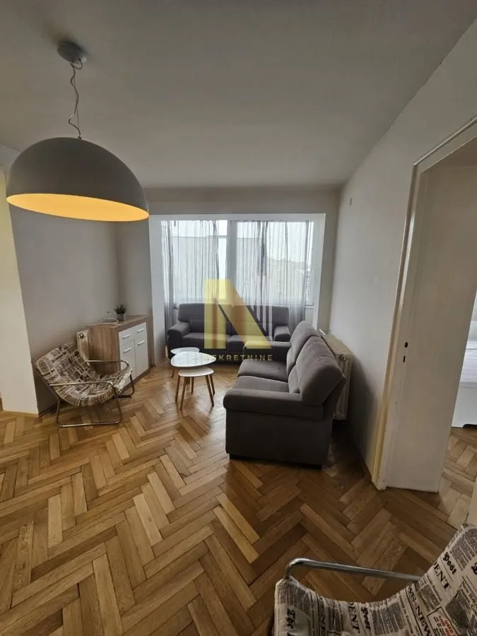 Prodaja, dvosoban stan, 48m², Stari grad, Novi Sad