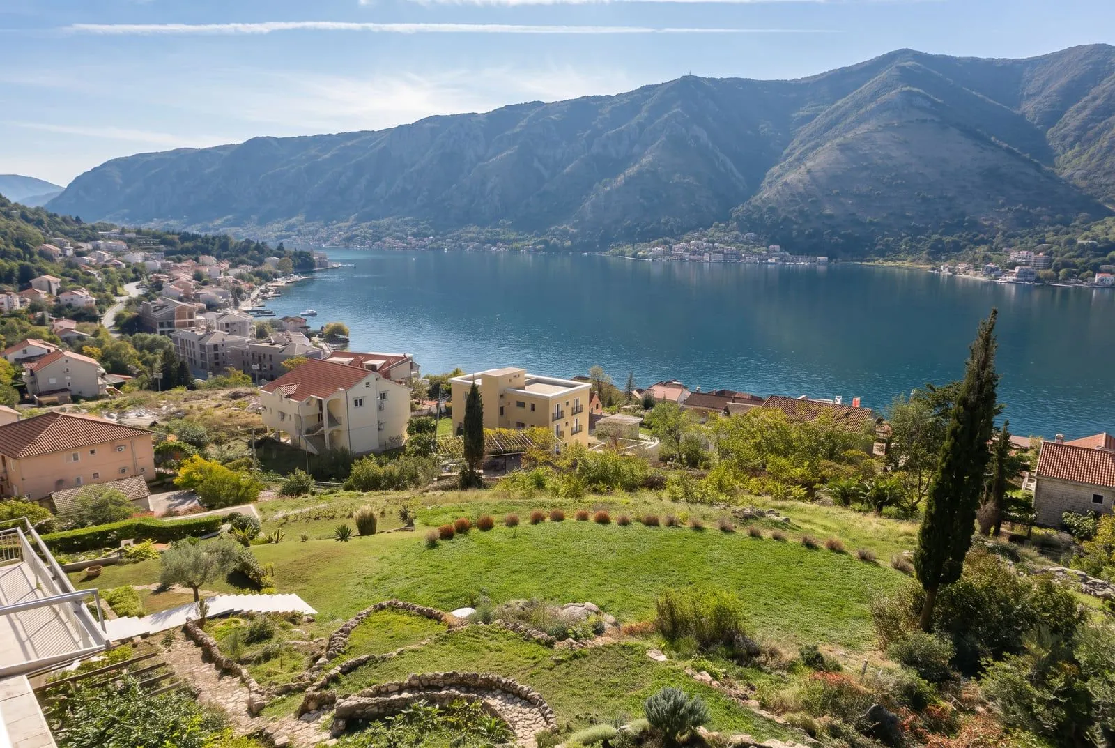Prodaja, plac, 2733m², Dobrota, Kotor