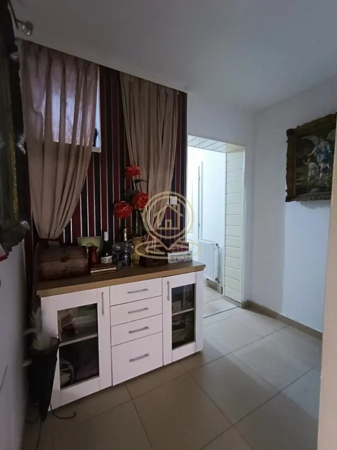 Prodaja, dvosoban stan, 52m², Centar, Novi Sad