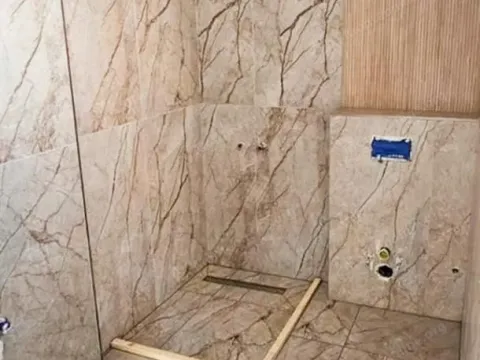 Prodaja, kuća, 200m², Zaljevo, Bar - image 3