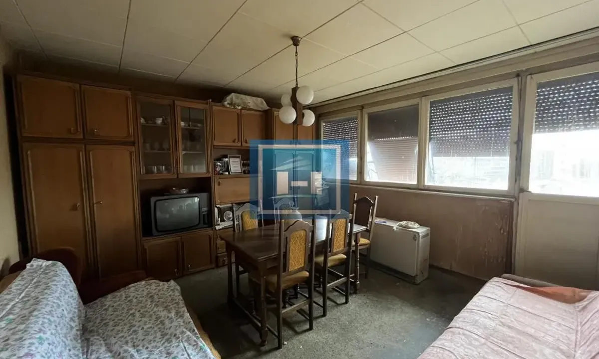 Sale, two bedroom apartment, 58m², Centar, Ćuprija