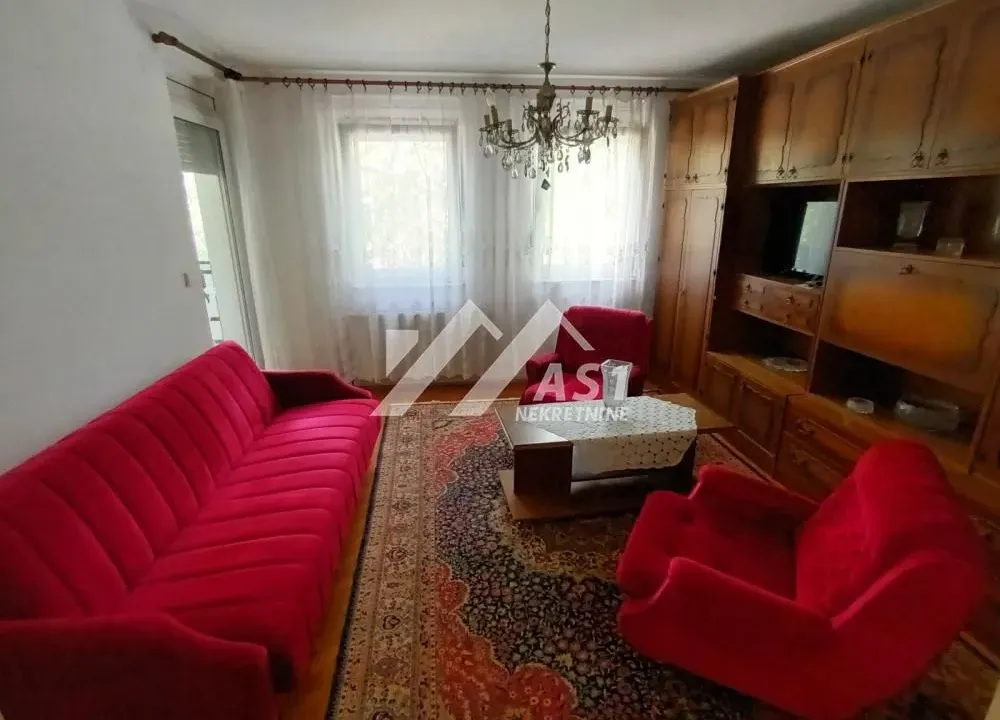 Izdavanje, dvosoban stan, 54m², Grbavica, Novi Sad Sve Podlokacije