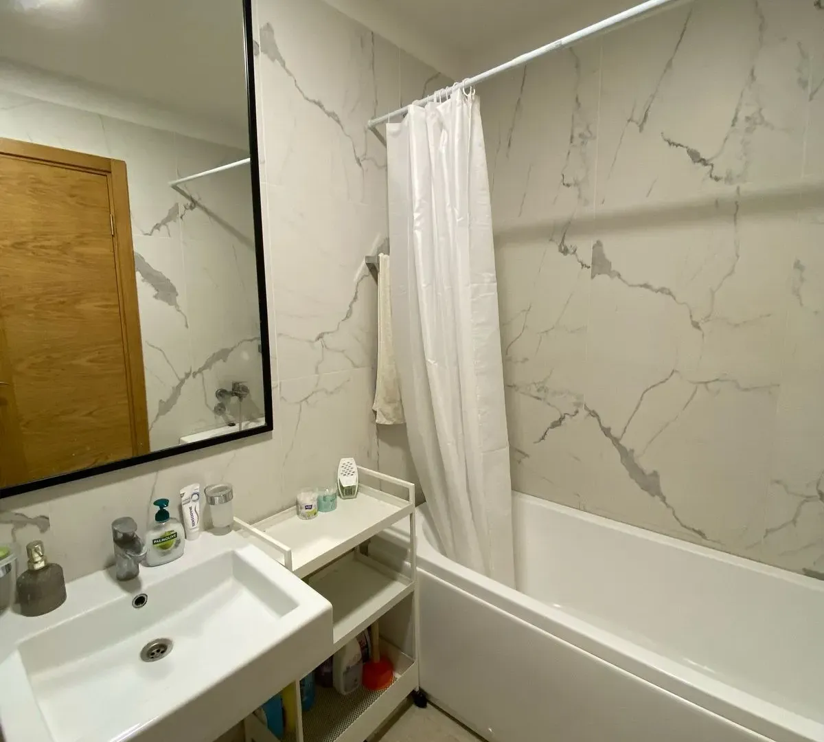 Rent, one bedroom apartment, 55m², Kalimanj, Tivat