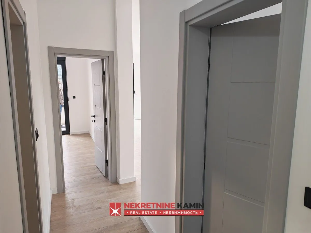 Prodaja, dvosoban stan, 68m², Lastva Grbaljska, Kotor