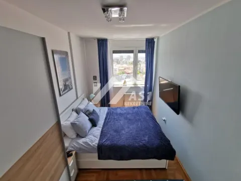 Izdavanje, trosoban stan, 54m², Grbavica, Novi Sad Sve Podlokacije - image 6