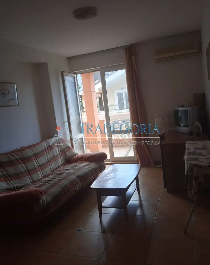 Prodaja, dvosoban stan, 61m², Bečići, Budva