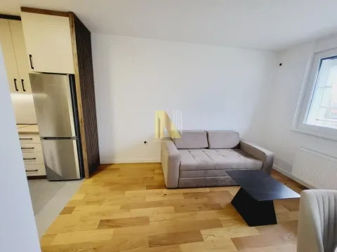 Izdavanje, dvosoban stan, 48m², Bulevar Evrope, Novi Sad Sve Podlokacije - image 4