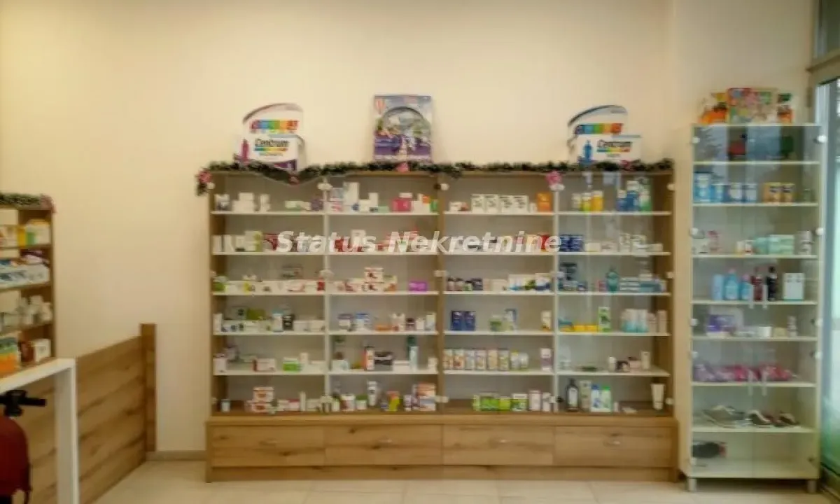 Rent, office space, 60m², Petrovaradin, Novi Sad