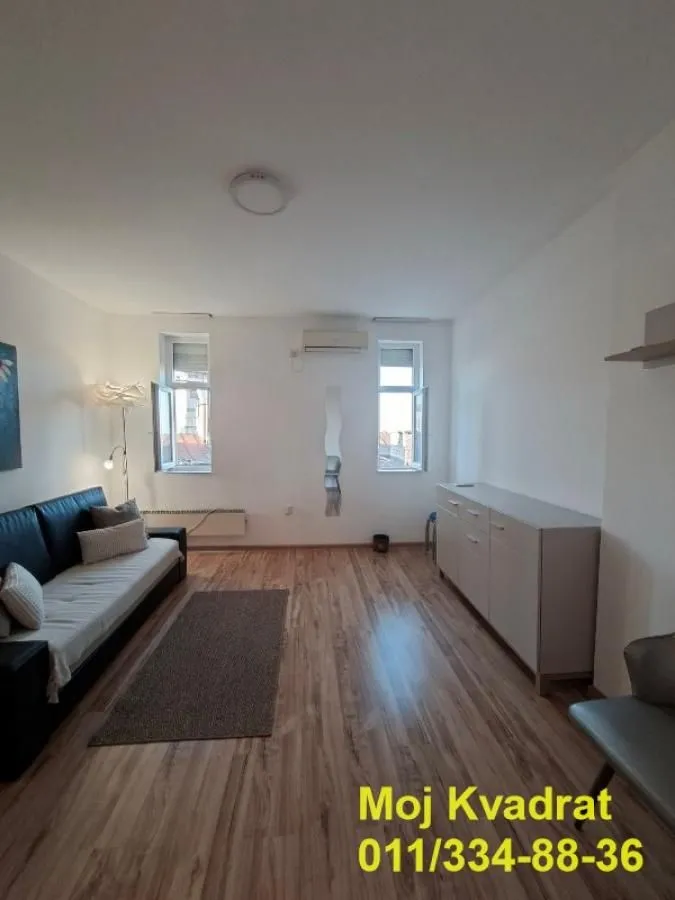 Izdavanje, jednosoban stan, 28m², Stari Grad, Beograd