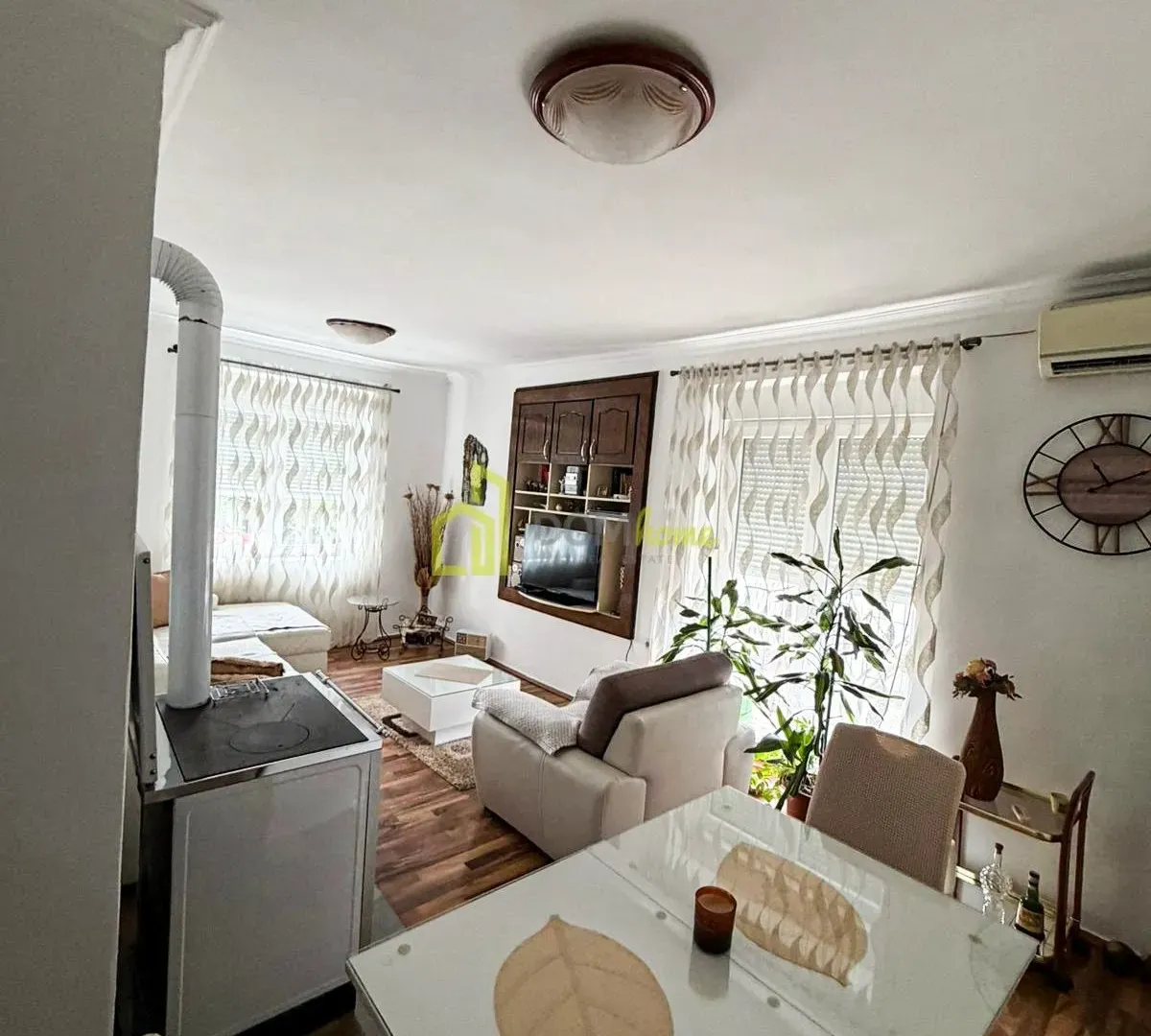 Rent, two bedroom apartment, 65m², Gornja Gorica, Podgorica