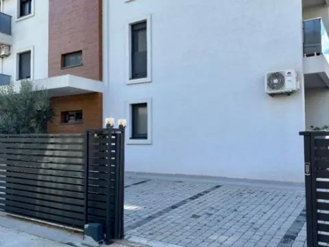 Izdavanje, jednosoban stan, 50m², Donja Lastva, Tivat - image 4