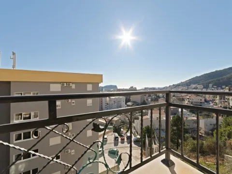 Izdavanje, jednosoban stan, 50m², Budva, Crna Gora - image 4