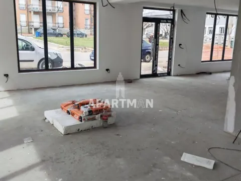Prodaja, poslovni prostor, 162m², Ledine, Beograd - image 2
