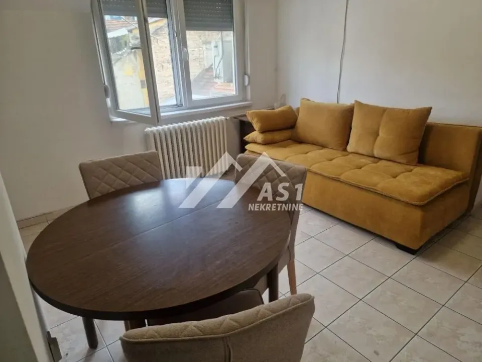 Rent, three bedroom apartment, 66m², Centar, Novi Sad