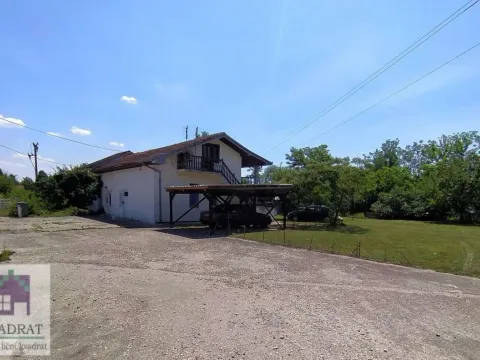 Prodaja, kuća, 350m², Urovci, Obrenovac - image 12