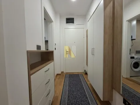 Izdavanje, dvosoban stan, 43m², Sajmište, Novi Sad - image 10