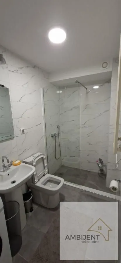Prodaja, dvosoban stan, 47m², Vrnjačka Banja, Srbija