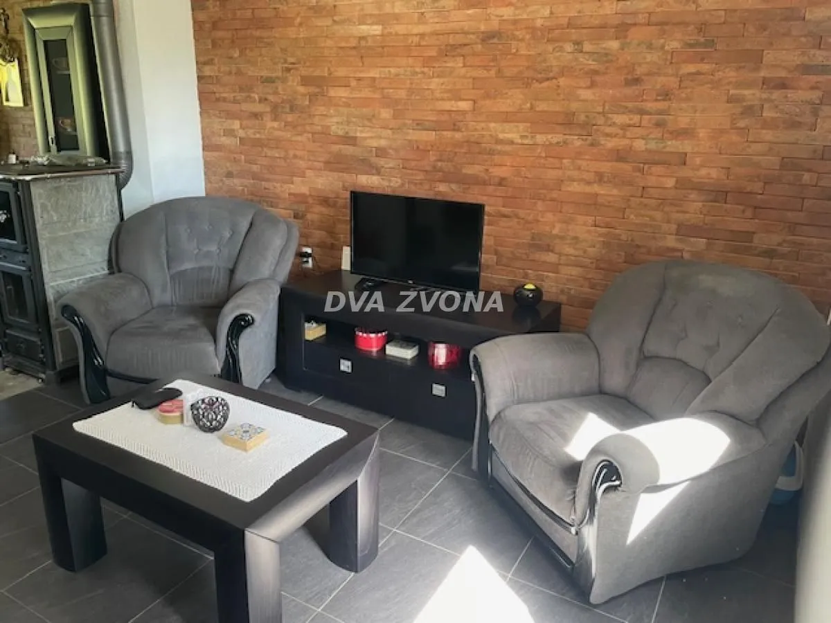 Prodaja, kuća, 74m², Čortanovci, Inđija