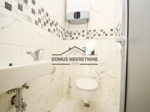 Rent, office space, 180m², Dalmatinska ulica, Podgorica - image 7