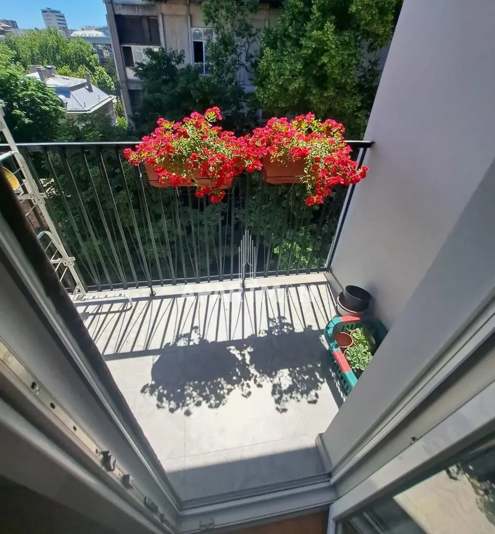Sale, two bedroom apartment, 64m², Savski Venac, Beograd