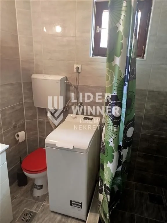 Prodaja, jednosoban stan, 37m², Slavujev Venac, Zvezdara Sve Podlokacije