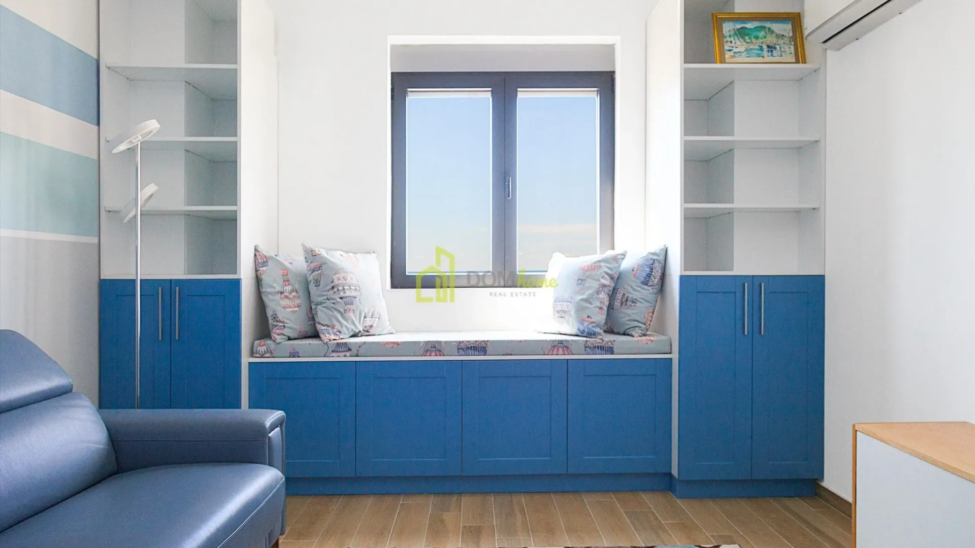 Sale, two bedroom apartment, 296m², Bar, Crna Gora