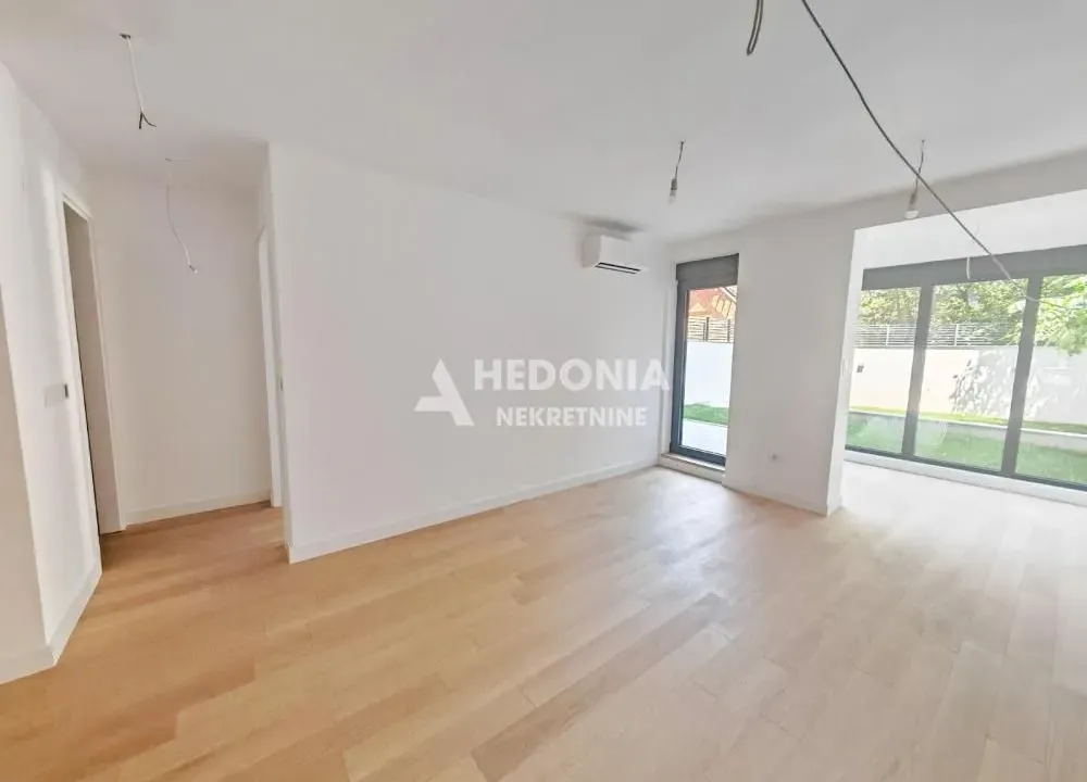 Sale, one bedroom apartment, 64m², Autokomanda, Voždovac Sve Podlokacije