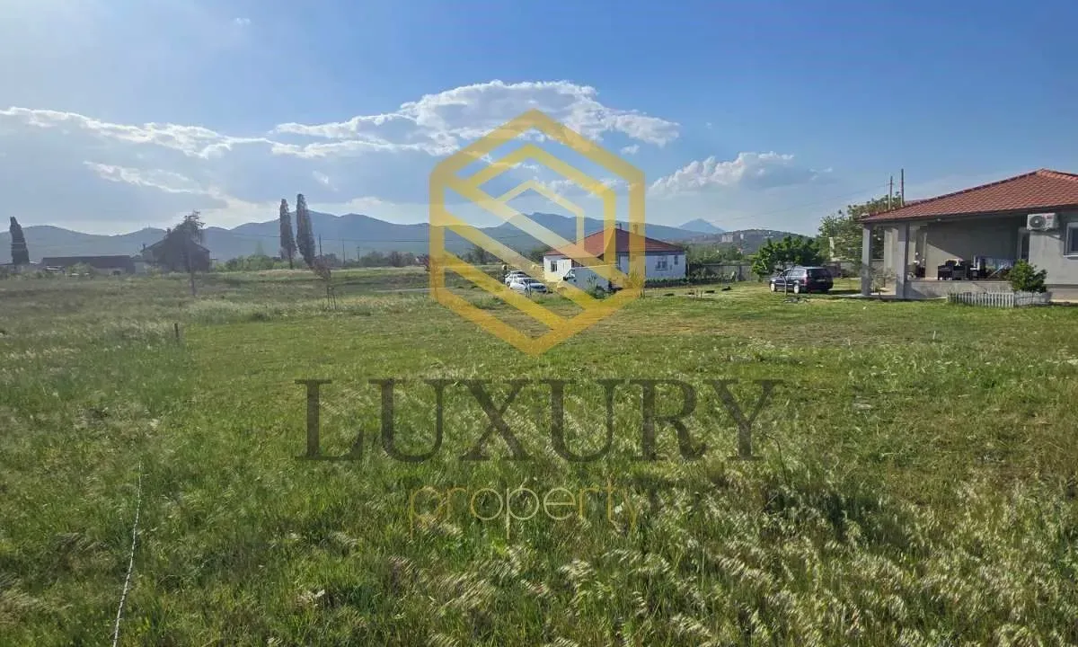 Sale, land lot, 850m², Donji Kokoti, Podgorica