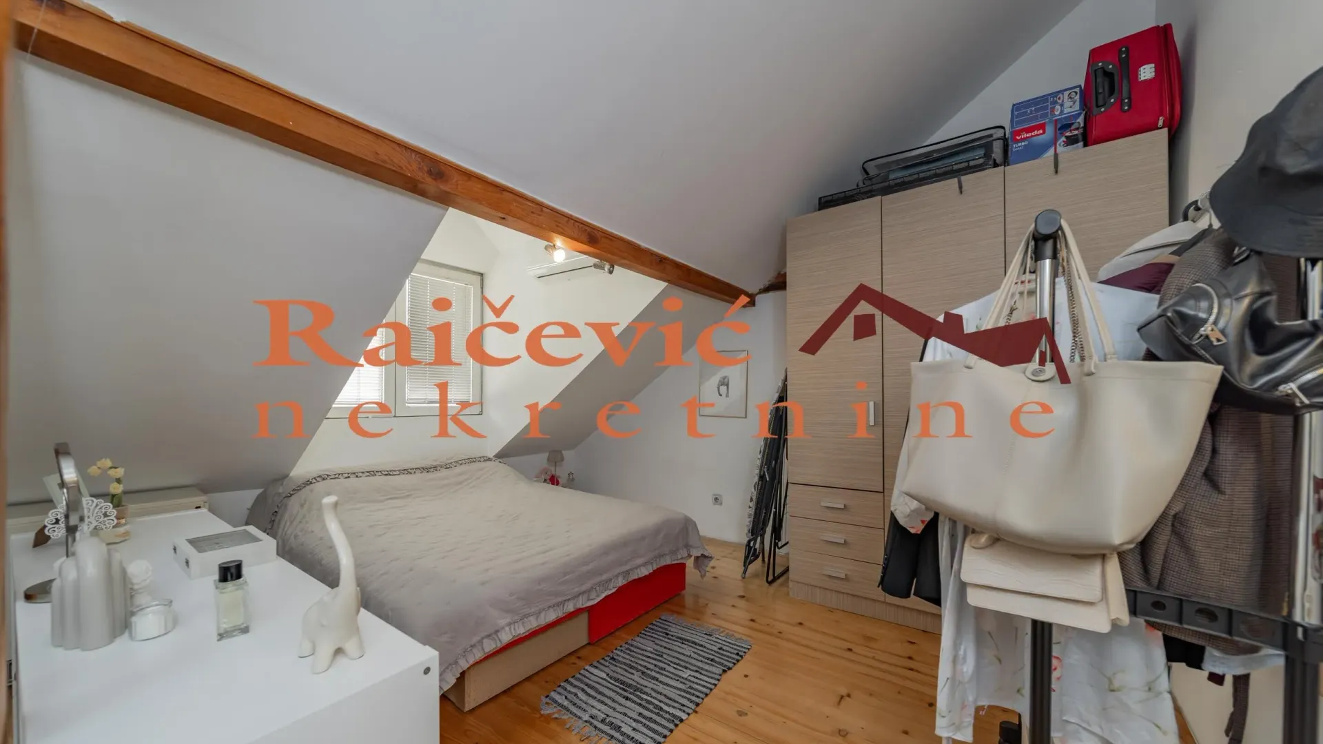 Izdavanje, jednosoban stan, 31m², Zvezdara Sve Podlokacije, Beograd