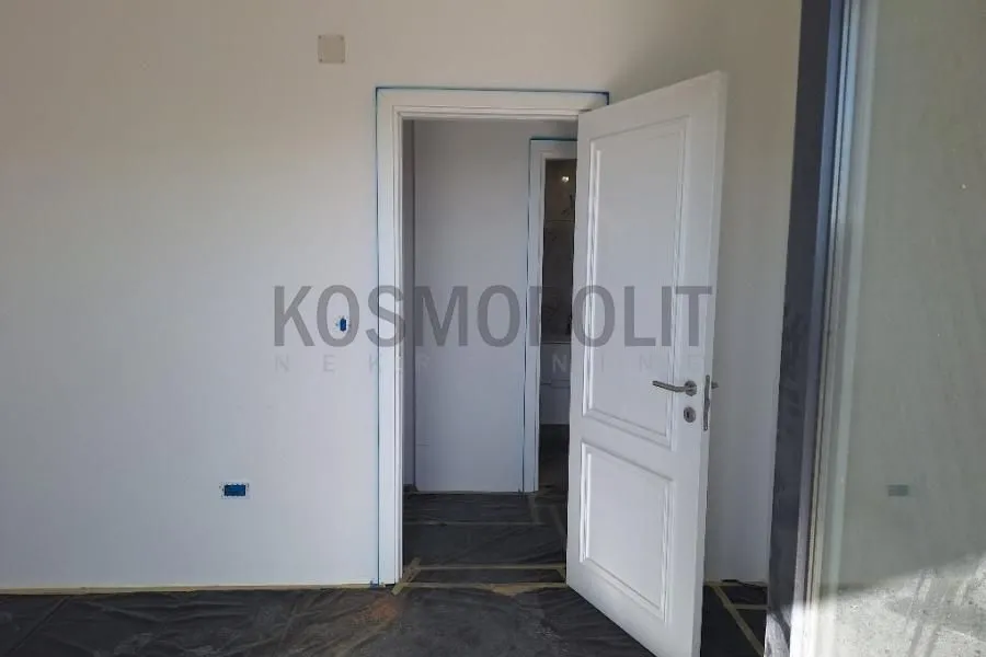 Prodaja, četvorosoban stan, 122m², Centar, Pančevo